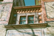 olana_window1000.jpg
