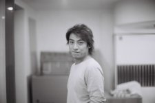 002.jpg
