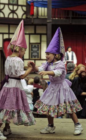 2001 MD RennFaire 30.jpg
