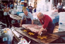 tokyo fish-market_22.jpg