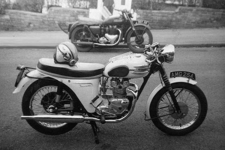 tn_Triumph T90.jpg