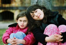 85-girls-jan07.jpg