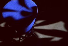 blue_small.jpg