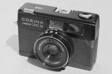 cosina-compact-35s-01.jpg