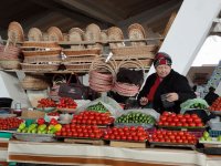 810 veggie vendor.jpg