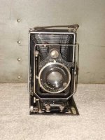 Camera_front_on.jpg