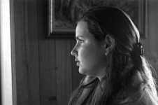 noa summar f2 bw small.jpg