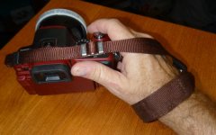 Nikon-AN-4-Strap.jpg