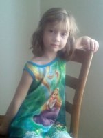 lindz in chair.jpg