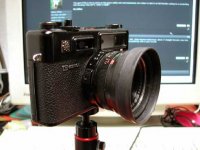 yashica_rubber_hood_2.jpg
