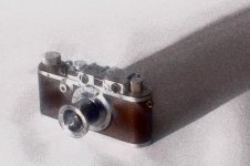 DSL 1 FS Leica white 1 + grain.jpg