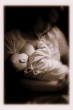 B&W baby nursing.bmp.jpg