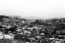 Old neighborhood in Seoul 10.jpg