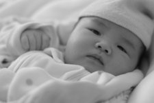 Jonathan at 2 weeks old October 14, 2007.jpg