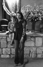 Tania-Julia-2.jpg