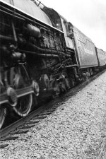 Train2_Small.jpg