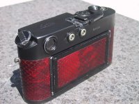 M4-2 red back 900.jpg