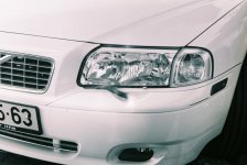 VolvoHeadlamp_F1000033.jpg