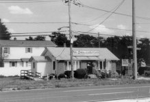 Kiki's - small -5222.jpg