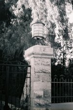 Gate_F1000035.jpg