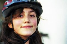 85cm-bike-helmet-jan09.jpg