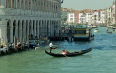 L1000794 Grand Canal Main 600.jpg