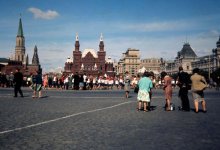 008-Schoolchildren-in-Red-Square-low-res.jpg