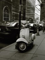 NYC_Vespa_Aug07_web.jpg