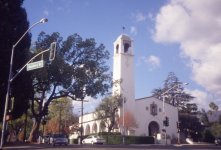 st eliz parish church.jpg