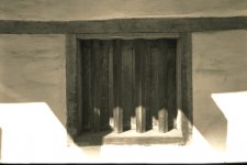 Window2Up.jpg