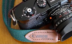 Domke_Canon_Gripper.jpg