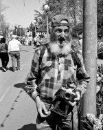 BW245_35.jpg
