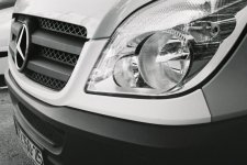 Mercedes_F1000019.jpg