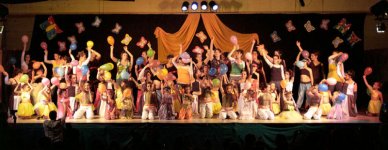 Spectacle 07 finale.jpg