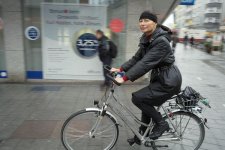 DPwoman-bicycleweb.jpg