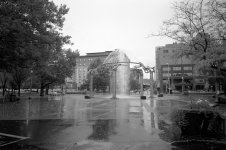 Fountain at Park Entrance.jpg