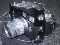 Leica M2 side 900.jpg