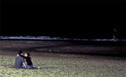 beach-lovers,-cropped.jpg
