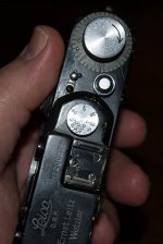 leica IIIa black 5.jpg