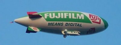 Fuji_Blimp.jpg