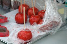candy-apple-stand-out.jpg