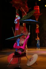 Chinese Acrobats 4.jpg