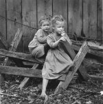 Mennonite girls .jpg