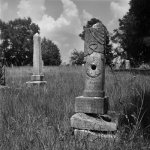 Yashica_TroupCemetery04.jpg