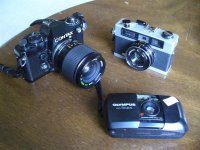 garage sale 2011 001 (Large).jpg