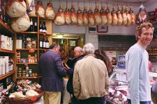 trattoria_sorelle_picchi01_big.jpg