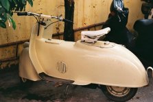 vintage vespa.jpg