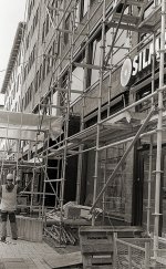 img029.jpg