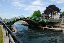 bridge0201.jpg