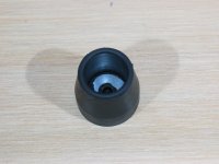 02_2-rubber_lens_extractor.jpg